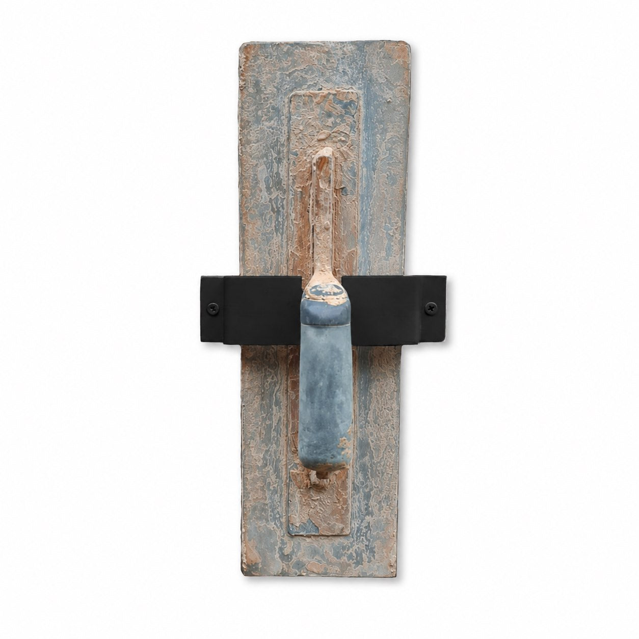VanMount plastering trowel holder – black wall-mount bracket holding a trowel